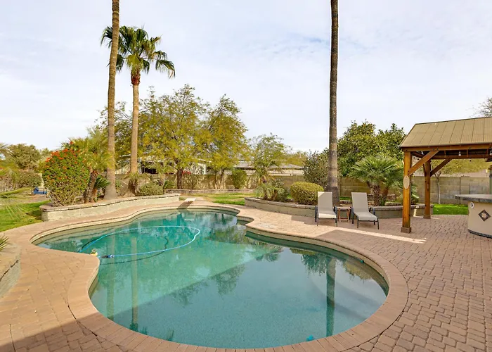 Horsey Hideaway: Ranch House In Cave Creek! Hébergement de vacances Cave Creek