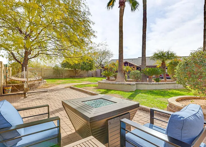 Horsey Hideaway: Ranch House In Cave Creek!