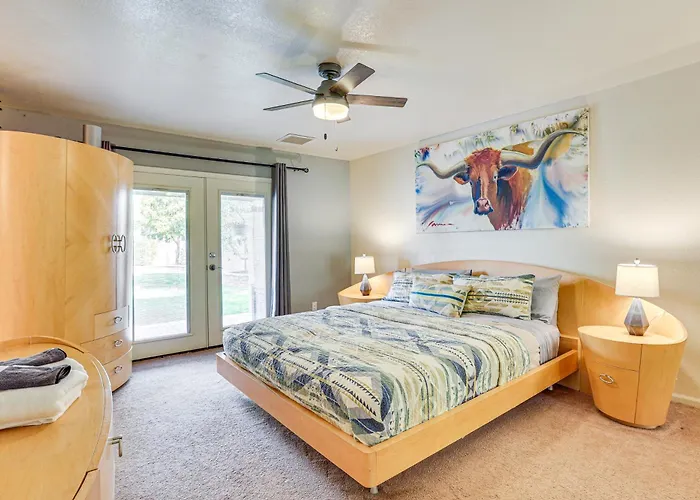 Horsey Hideaway: Ranch House In Cave Creek!